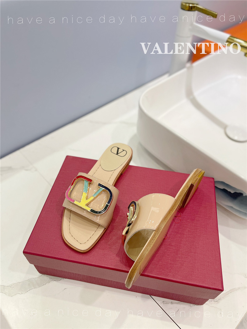 va1e*ntin0 new season slippers Marg*e1a replica shoes
