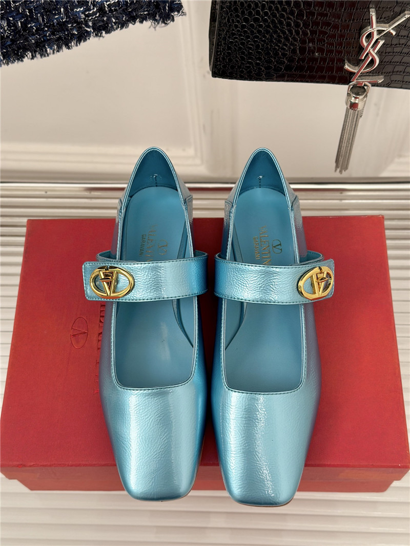 Va1e*ntin0 metal v buckle mary jane shoes replica designer shoes