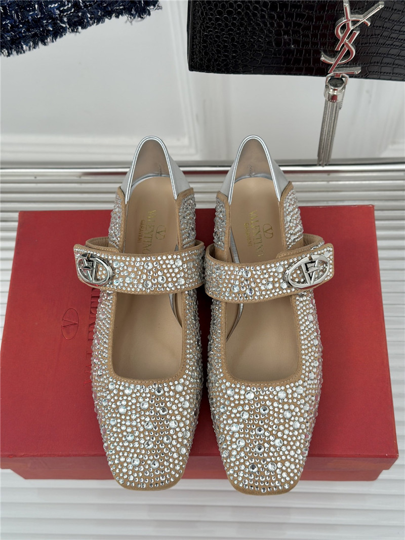 Va1e*ntin0 metal v buckle mary jane shoes replica designer shoes