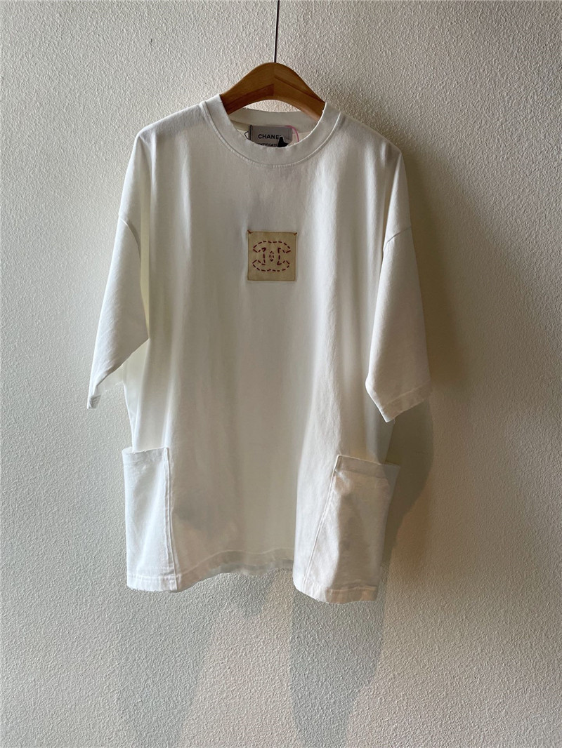 Ch**el basic large pocket short sleeve replica clothes