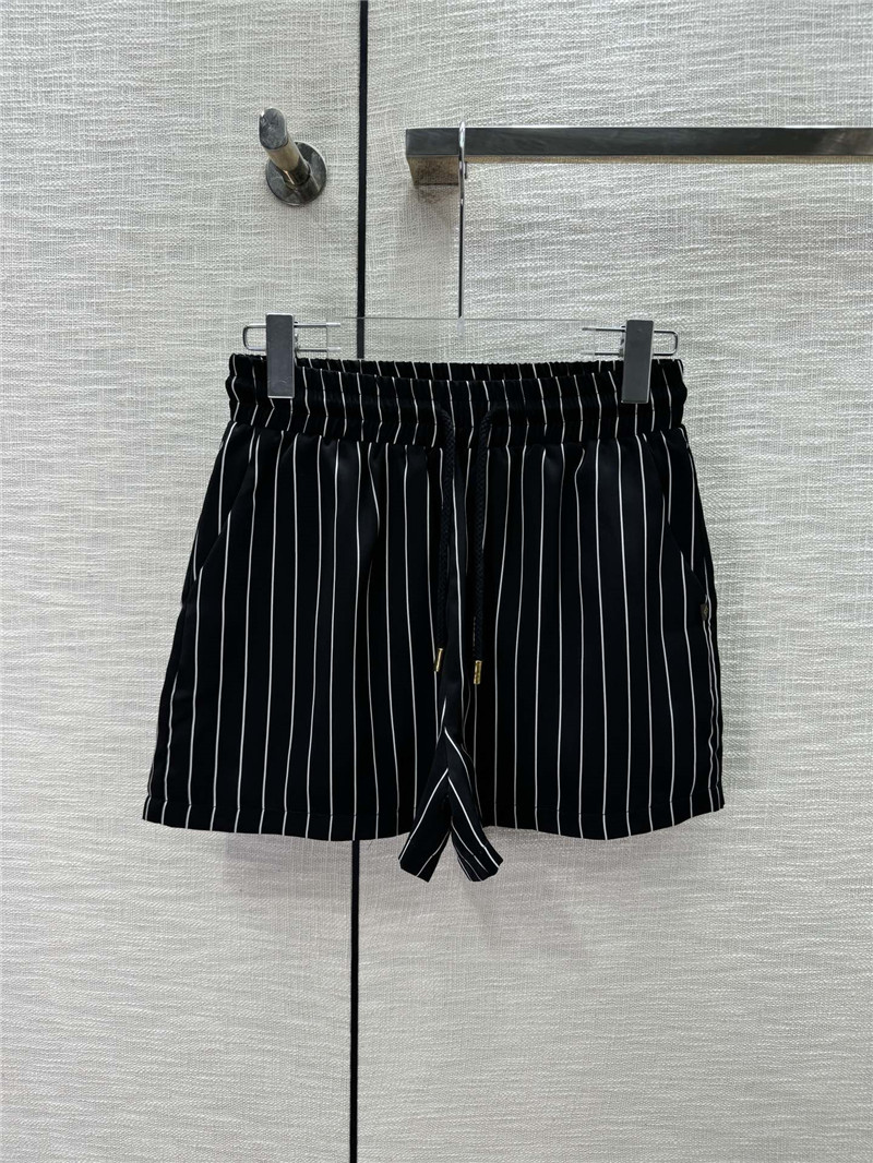 l0vis Vvtt0n lv striped shirt + shorts suit replica d&g clothing