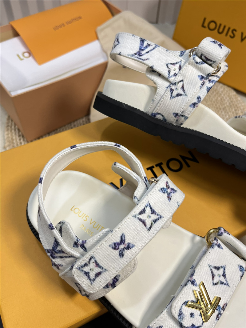 l0vis Vvtt0n lv catwalk style thick sole sandals replica shoes