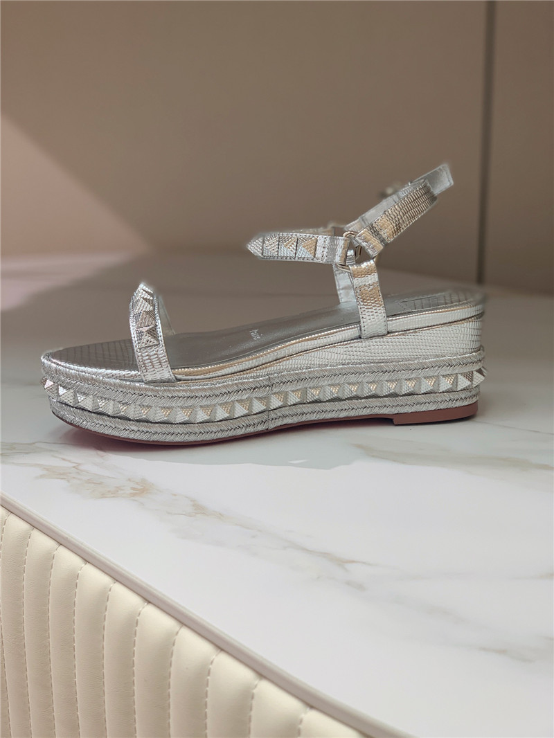 Chr1st1an louboutin classic studded sandals