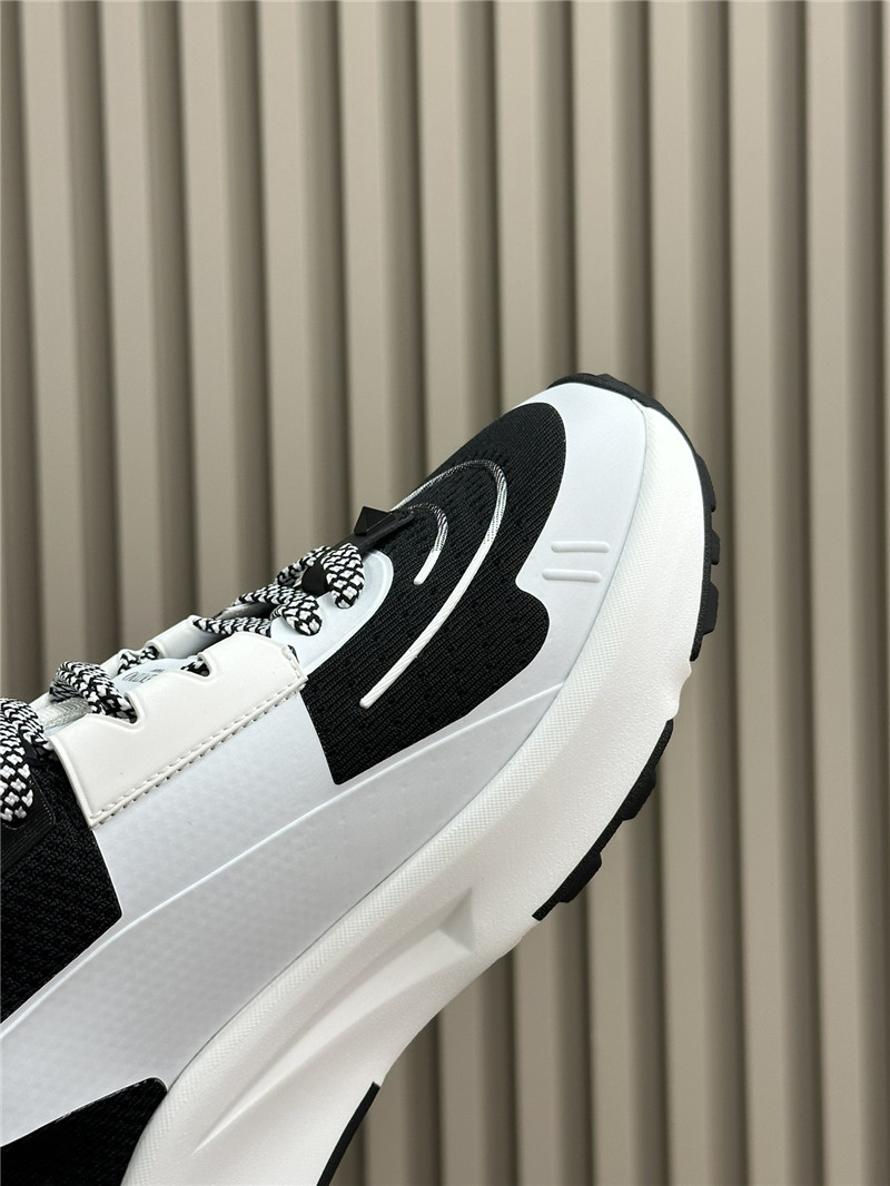 Va1e*ntin0 garavani true act sneakers black