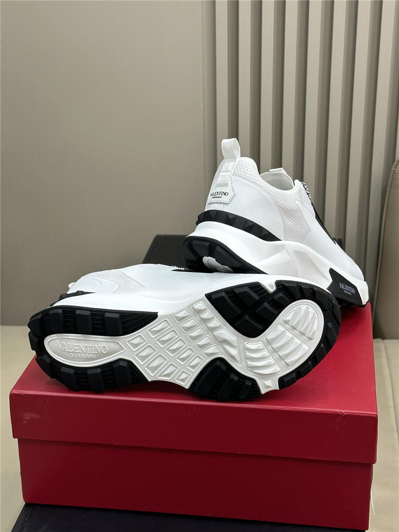 Va1e*ntin0 garavani true act sneakers white