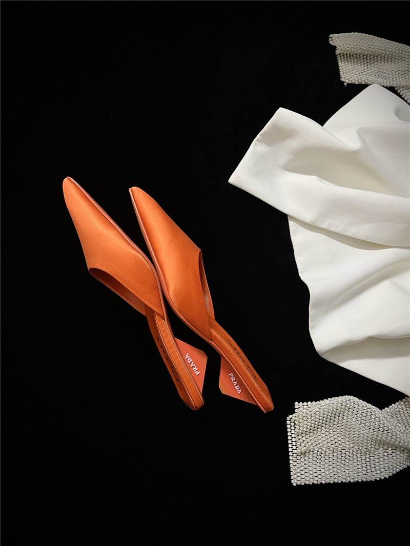 Pra*a pointed toe kitten heel slippers replica shoes