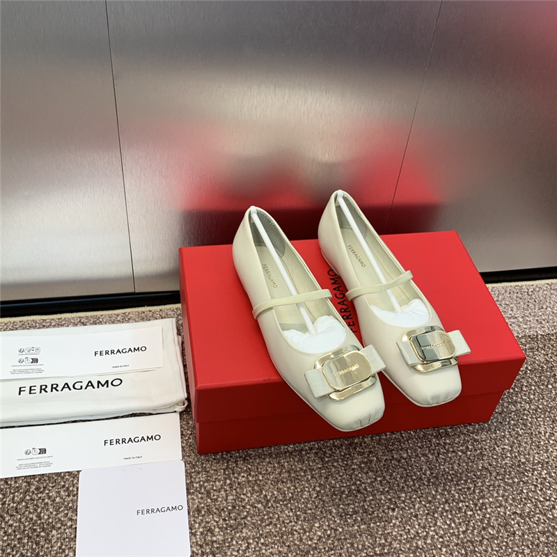 Salvatore Ferragamo bow pumps for women replica shoes
