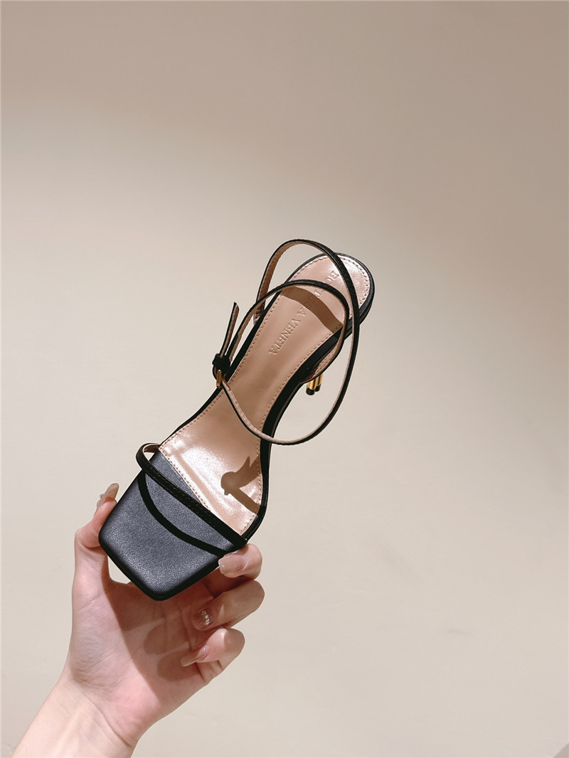 b0tt*ga Ven*ta square toe slippers best replica shoes website