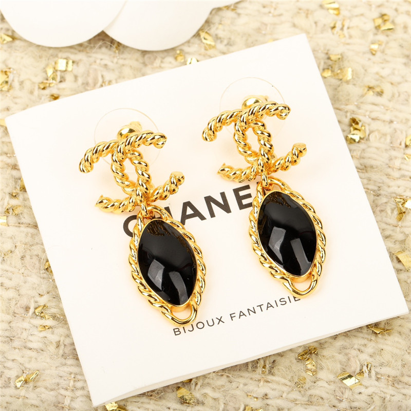 ch**el twisted double c D1am0nd earrings