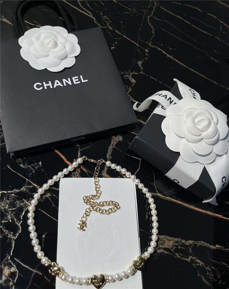 Ch**el small incense necklace