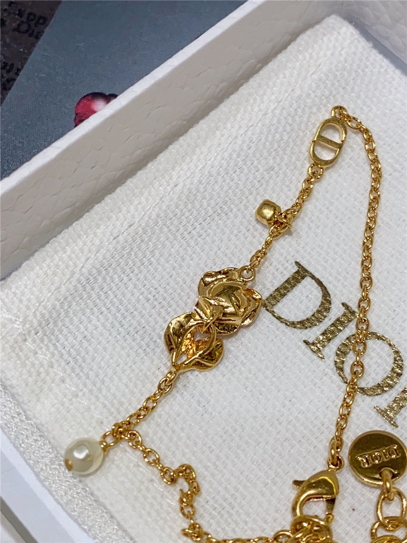 D10r rose bracelet