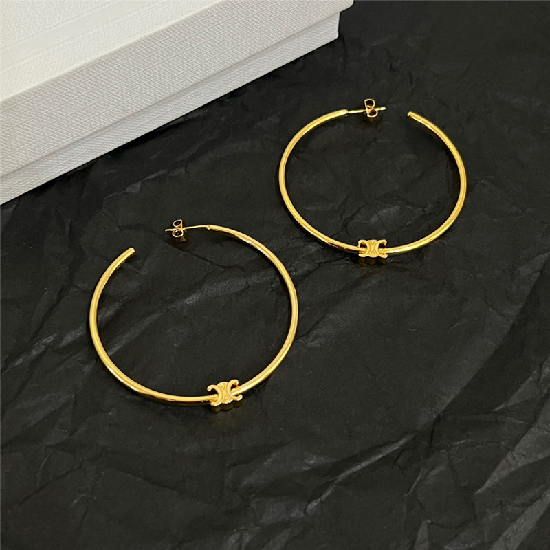 Ce1i*e new earrings