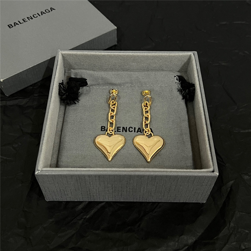Ba1en*iaga new earrings