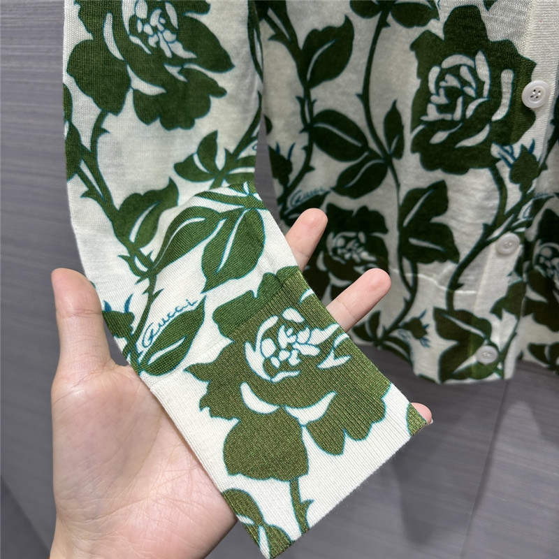 Gvc*1 flower vine print knit cardigan