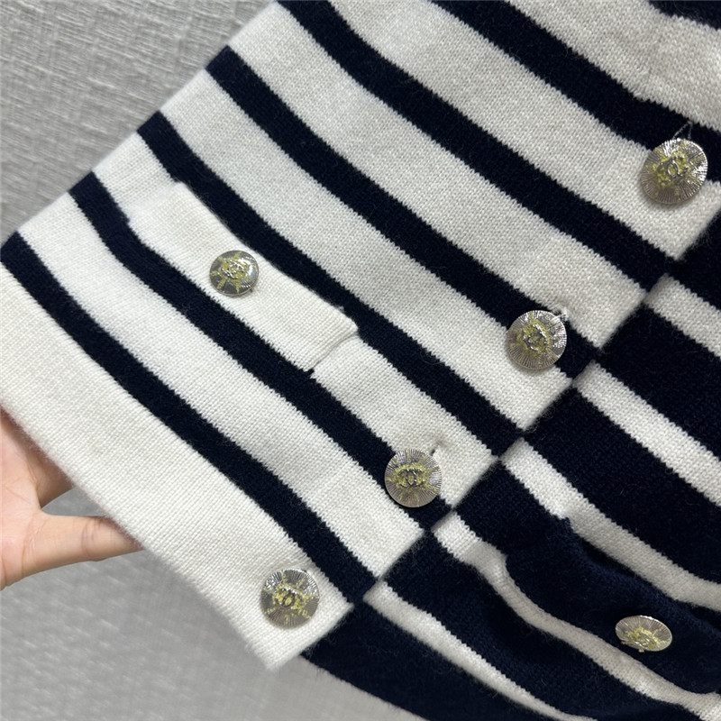 Ch**el contrast striped cashmere vest replica clothing sites