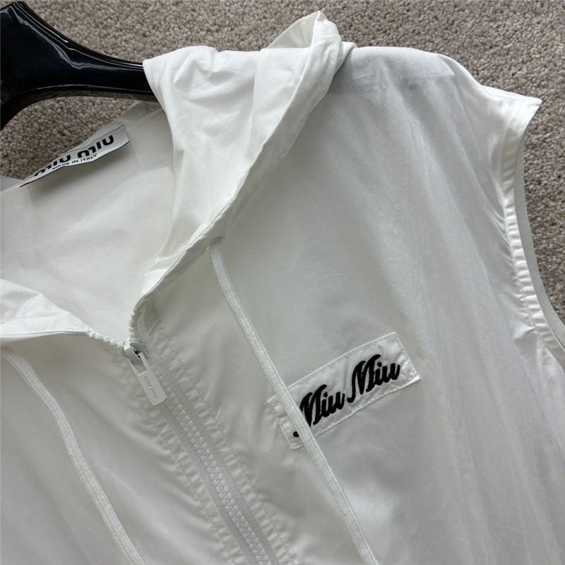 Miu Miu Hooded Sleeveless Shirt