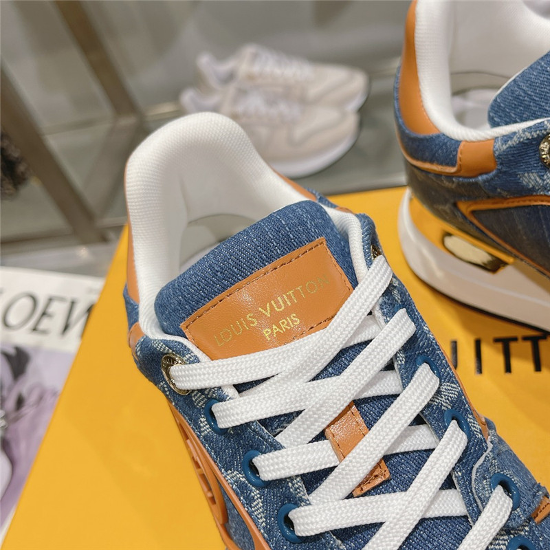 l0vis Vvtt0n lv denim run away sneakers