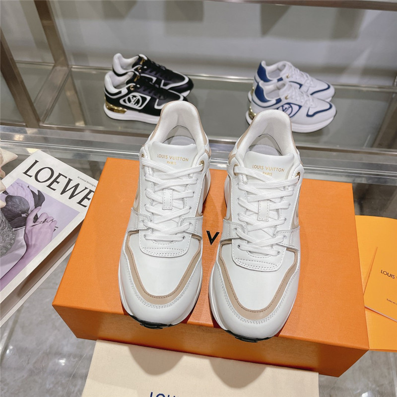 l0vis Vvtt0n lv run away sneakers in gold
