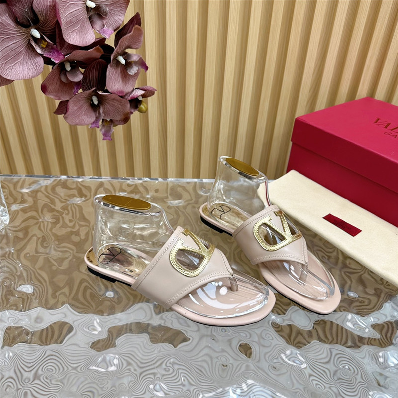 va1e*ntin0 hollow logo slippers Marg*e1a replica shoes