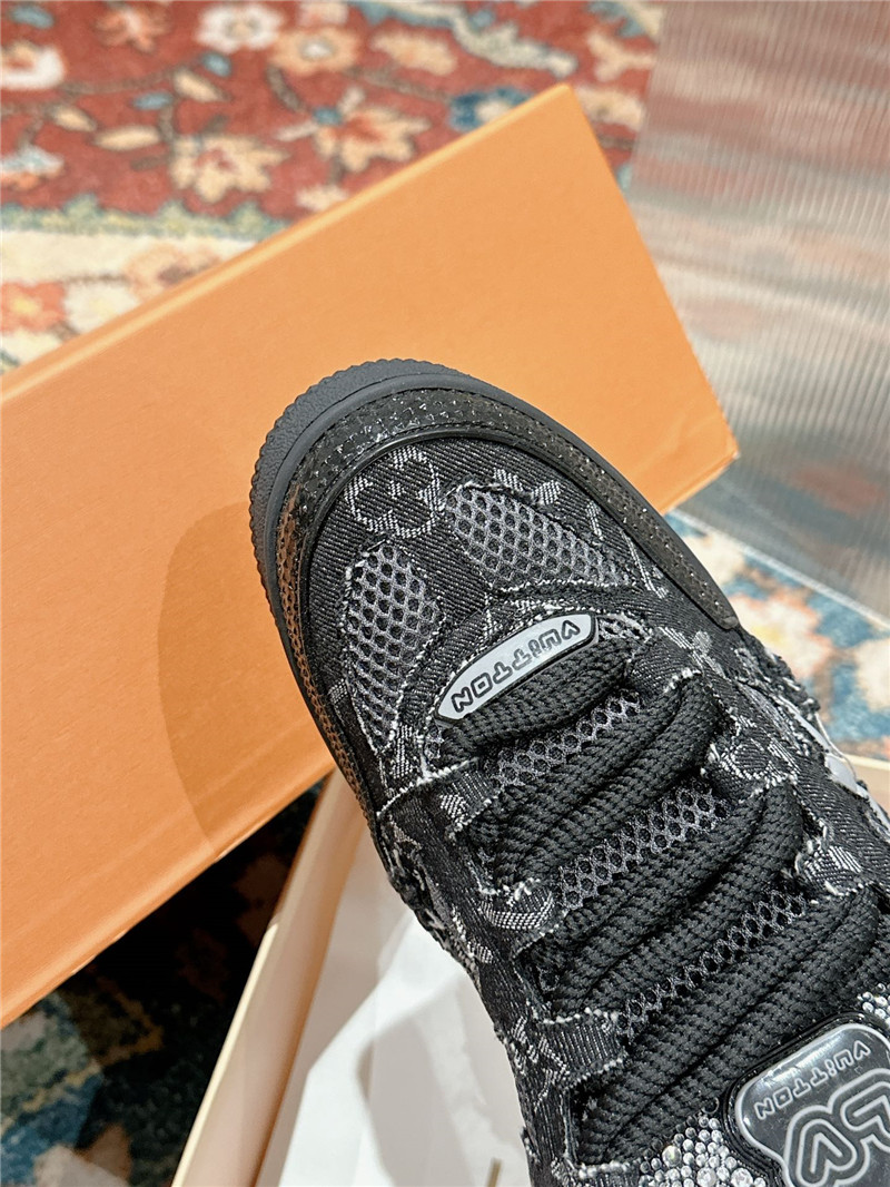 luxury l0vis vvtt0n lv D1am0nd skate trainers
