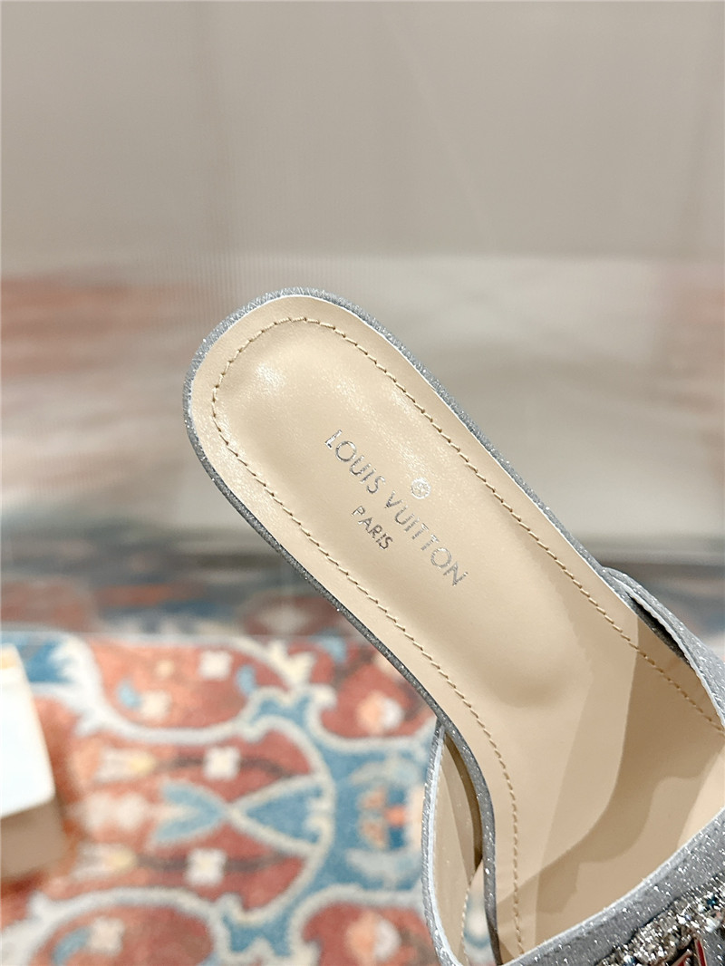 l0vis vvtt0n lv thick heel sandals ma1s0n Marg*e1a replica shoes