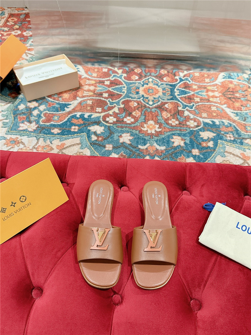 l0vis Vvtt0n lv flat sandals best replica shoes website