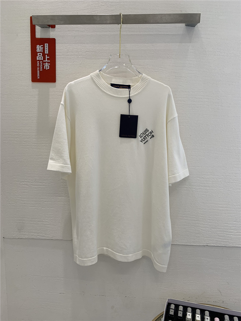 l0vis Vvtt0n lv fluorescent letter pin short sleeve replica clothing