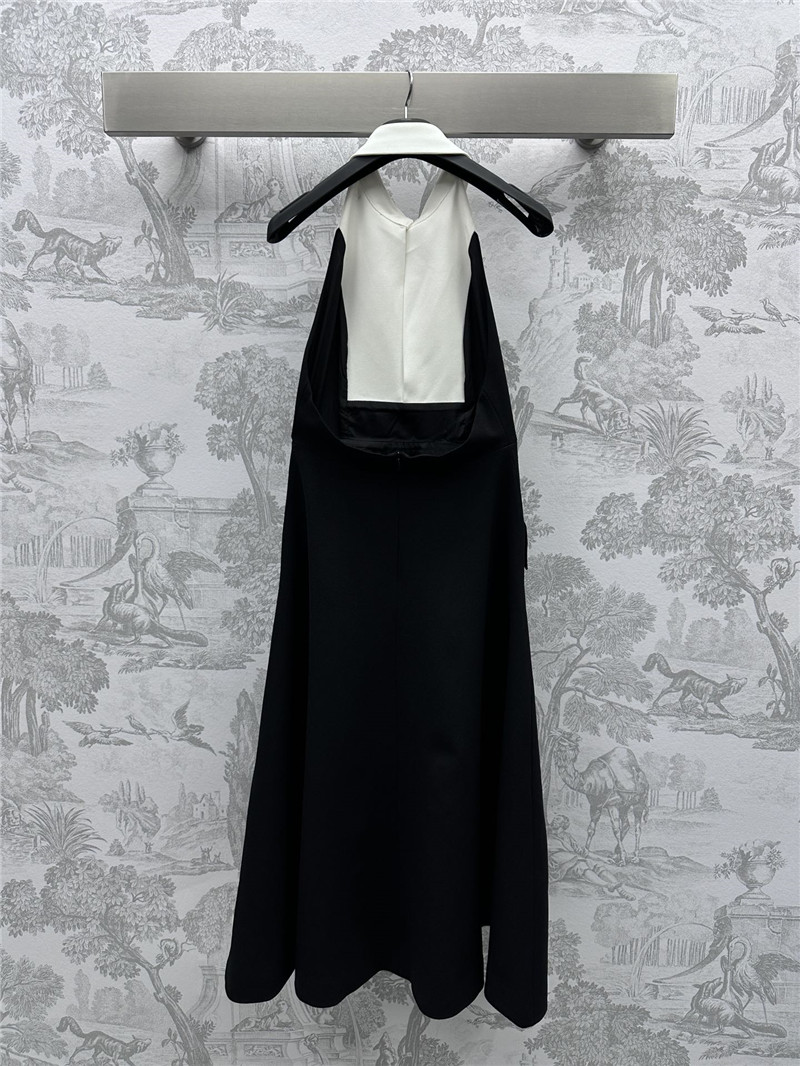 D10r backless pleated maxi dress replica designer clothing websites