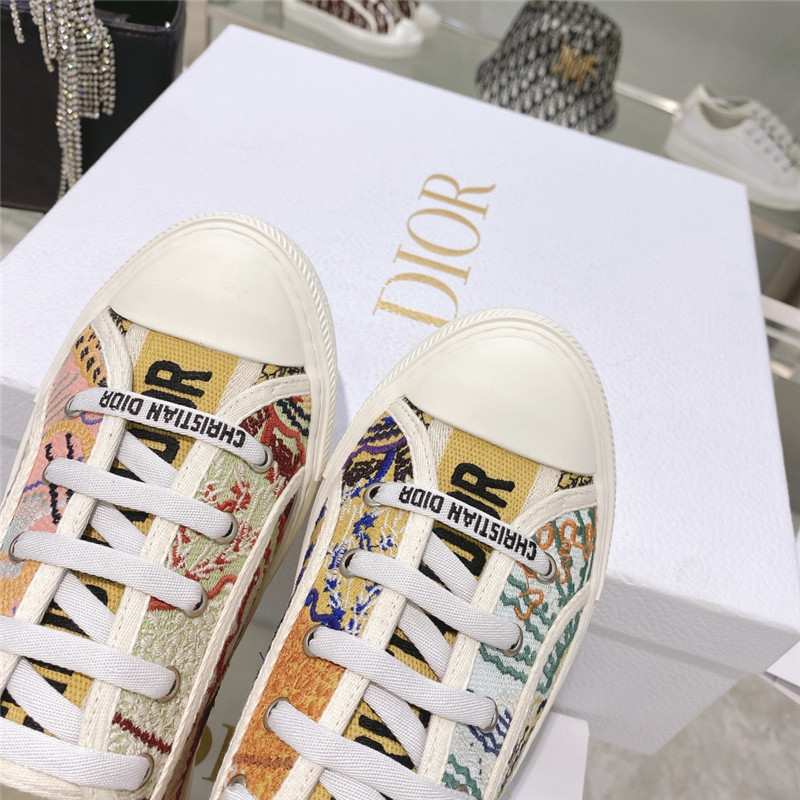 D10r walk’n sneakers women