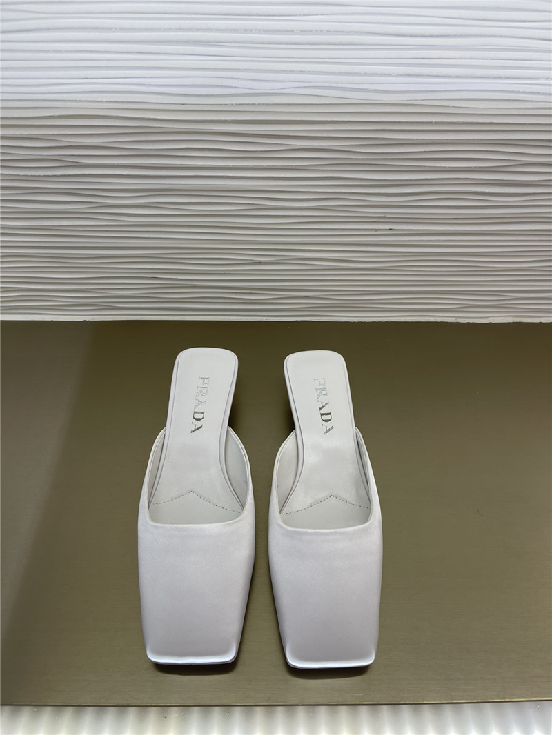 Pra*a genuine leather injection logo and semi-trail replica shoes