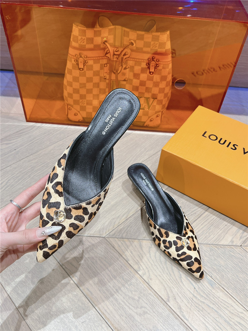 l0vis Vvtt0n lv pointed toe high heel sandals replica shoes