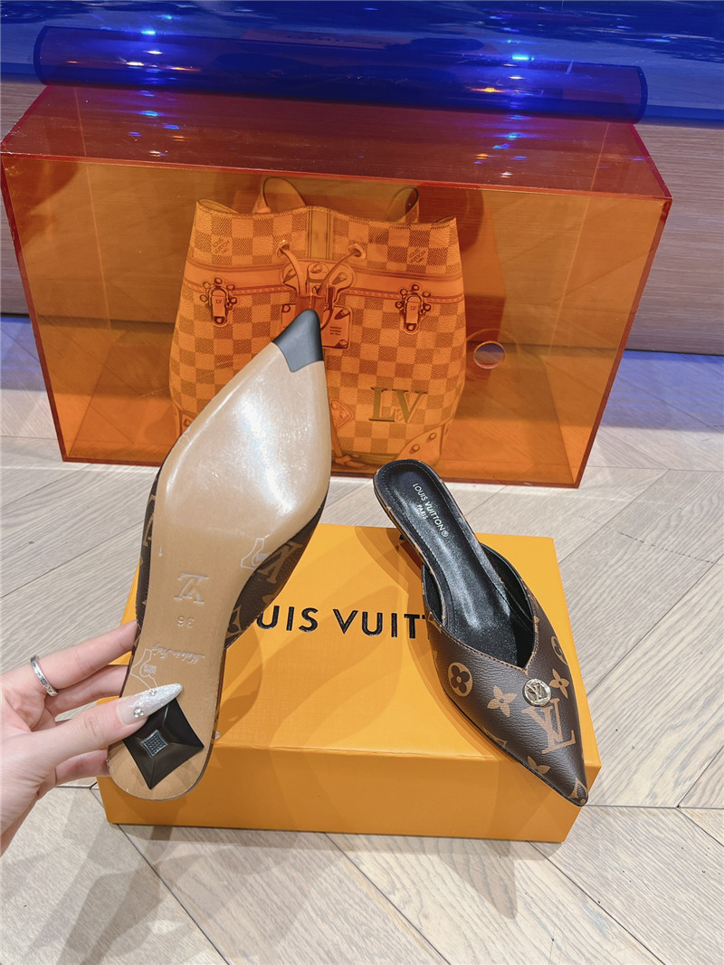 l0vis Vvtt0n lv pointed toe high heel sandals replica shoes