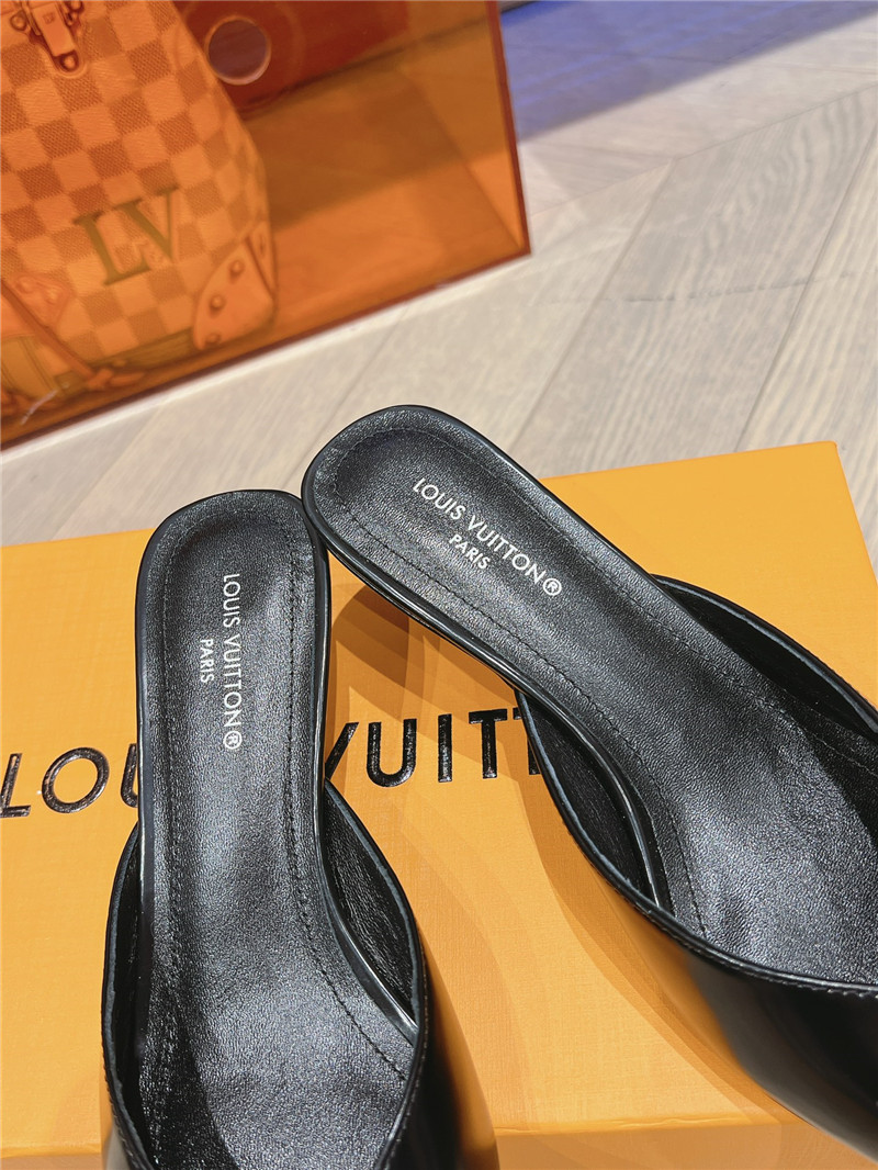 l0vis Vvtt0n lv pointed toe high heel sandals replica shoes