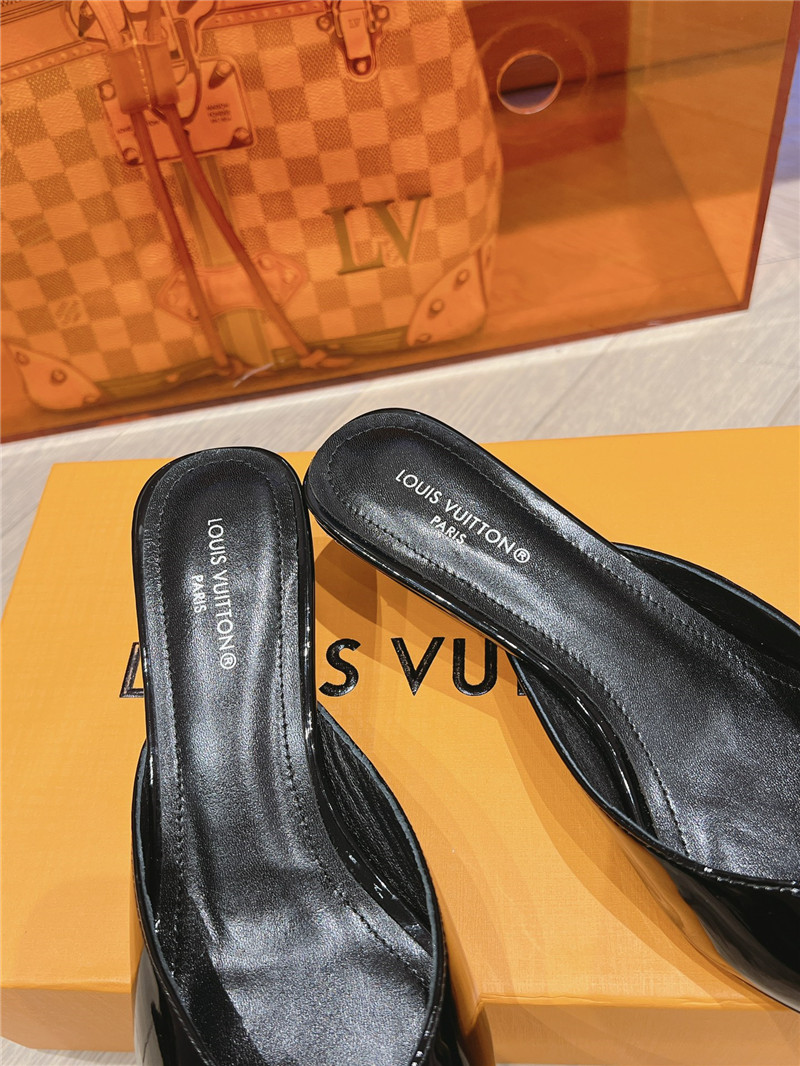 l0vis Vvtt0n lv pointed toe high heel sandals replica shoes