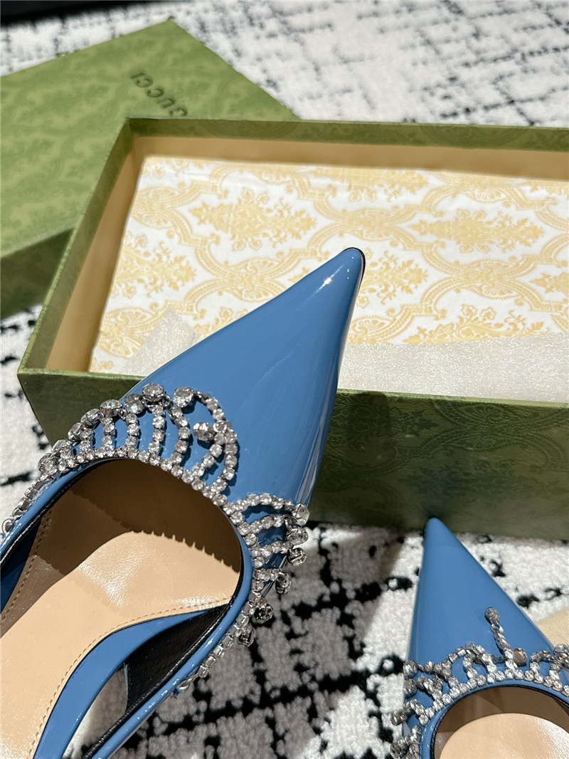 Gvc*1 light blue patent leather slingback pumps