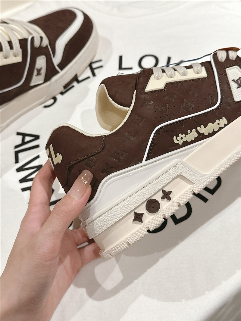l0vis Vvtt0n lv trainer women¡¯s sneakers in brown