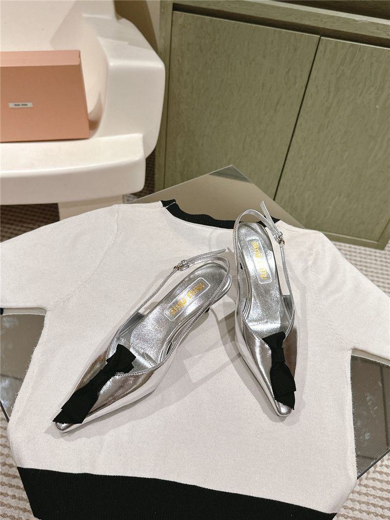 m1um1u new hollow sandals Marg*e1a replica shoes