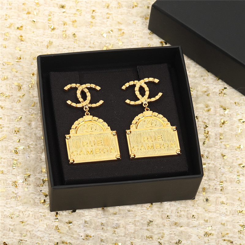 Ch**el handmade kangpeng earrings