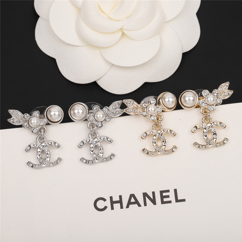 Ch**el small flower leaf hanging double c earrings