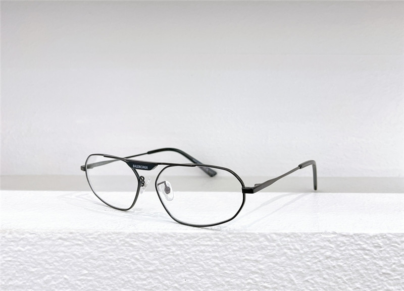 Ba1en*iaga stylish and cool sunglasses
