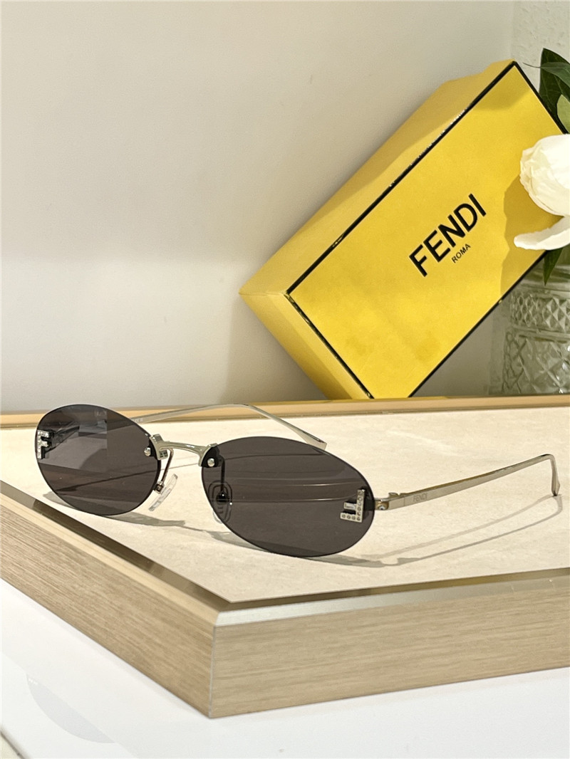 f**di oval D1am0nd logo sunglasses