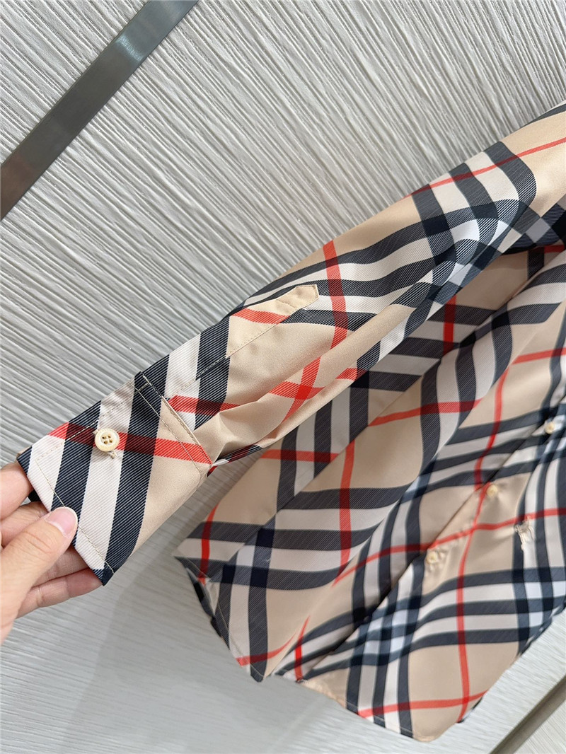 Bv*b*rry british style shirt suit replica d&g clothing