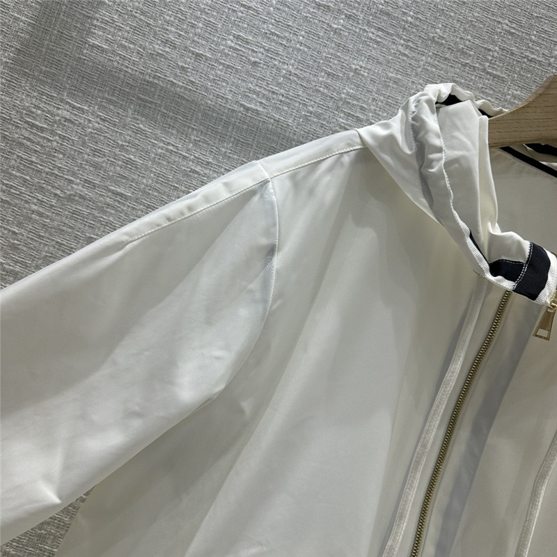 Moncler nylon windbreaker jacket replica d&g clothing