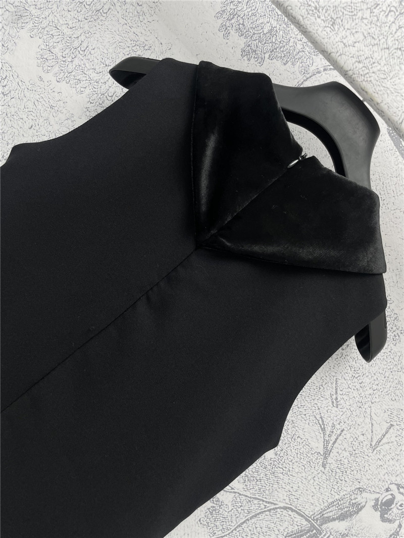 D10r vest dress replica d&g clothing
