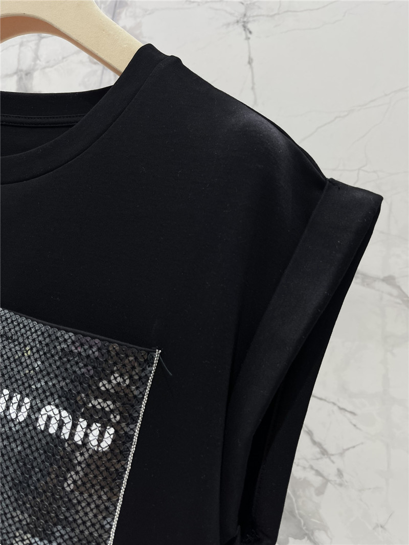 M1um1u embroidered pocket sleeveless top replicas clothes