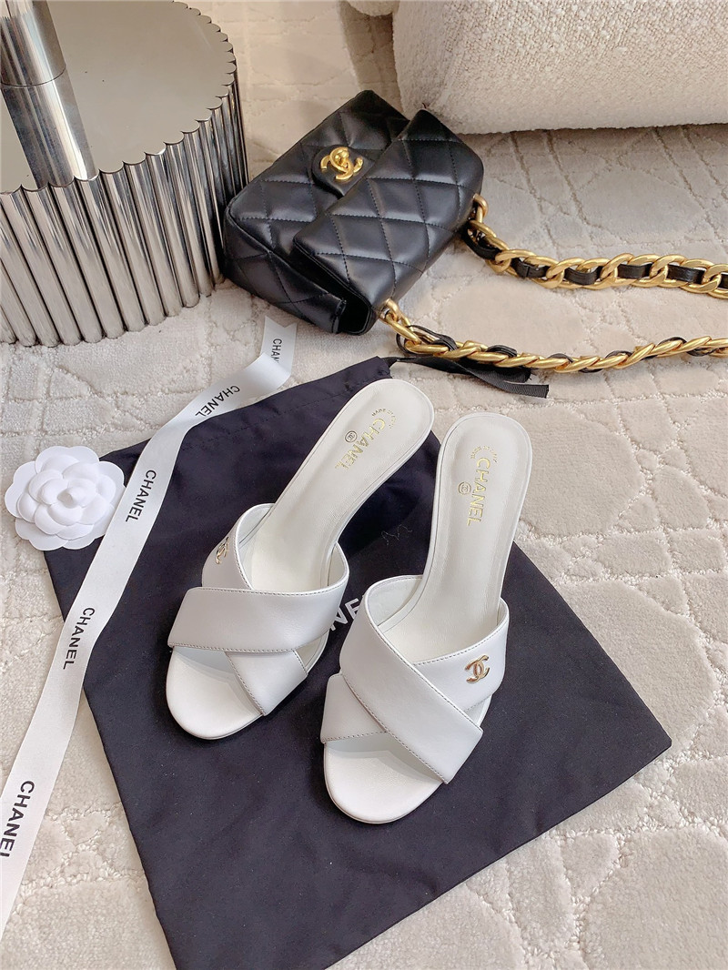 Ch**el white lambskin pearl heel mule