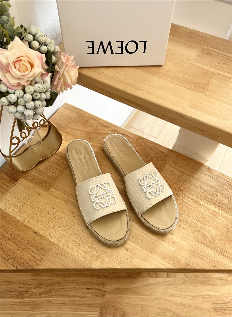 L0ew* espadrille leather white slide