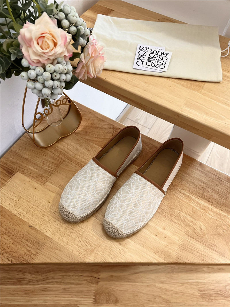 L0ew* anagram espadrille flat beige