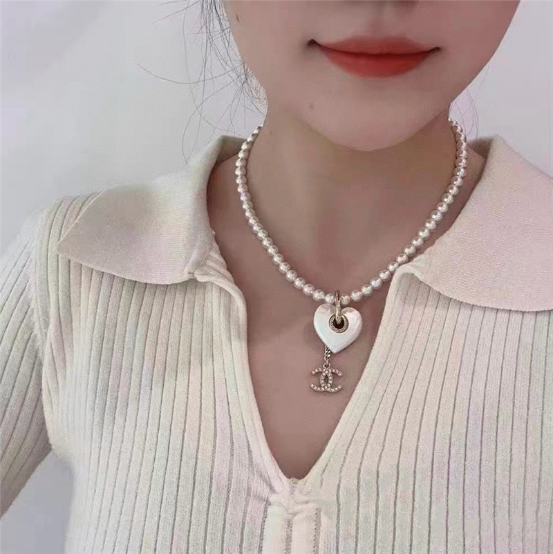 Ch**el double c white love pearl necklace