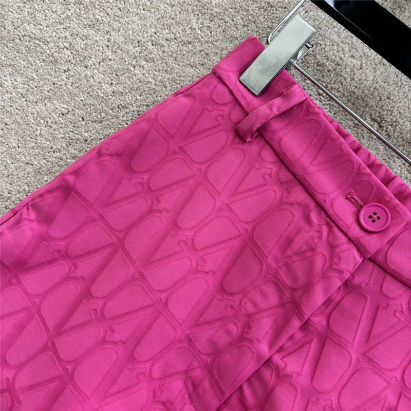Va1e*ntin0 a line shorts replica clothes
